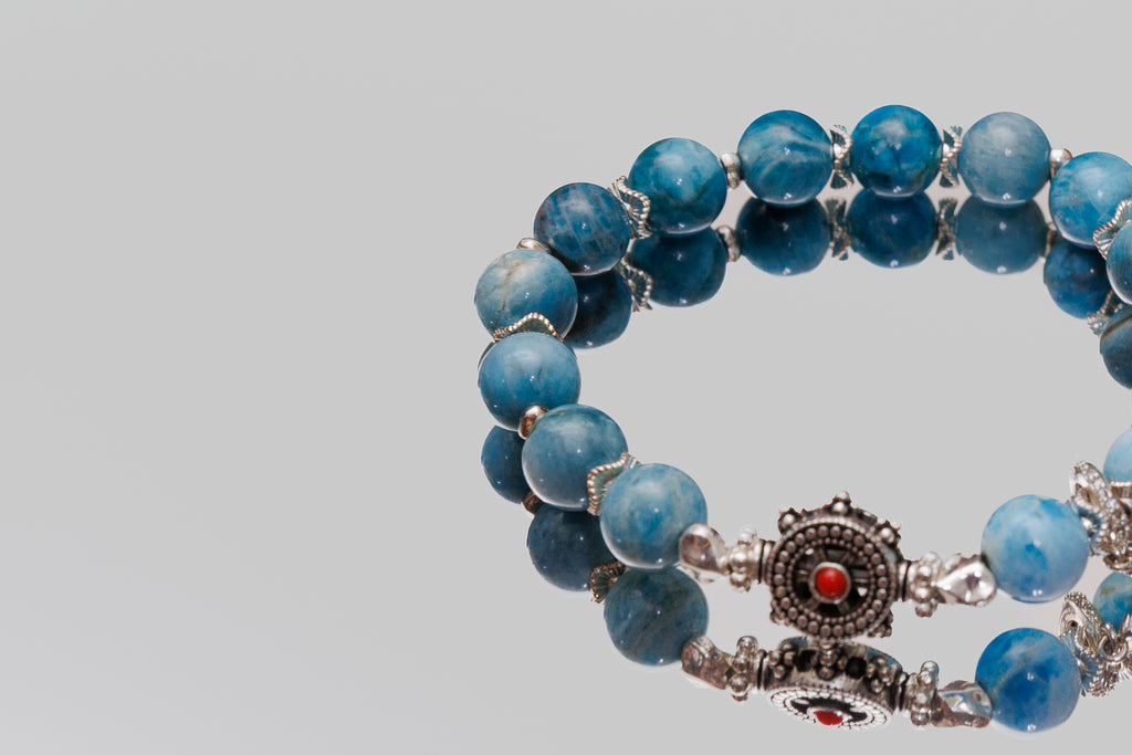 Ocean Oracle: The Apatite Compass